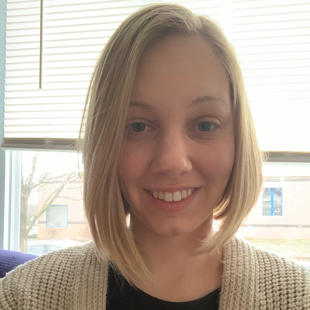 Meet your Posher, Mikaela